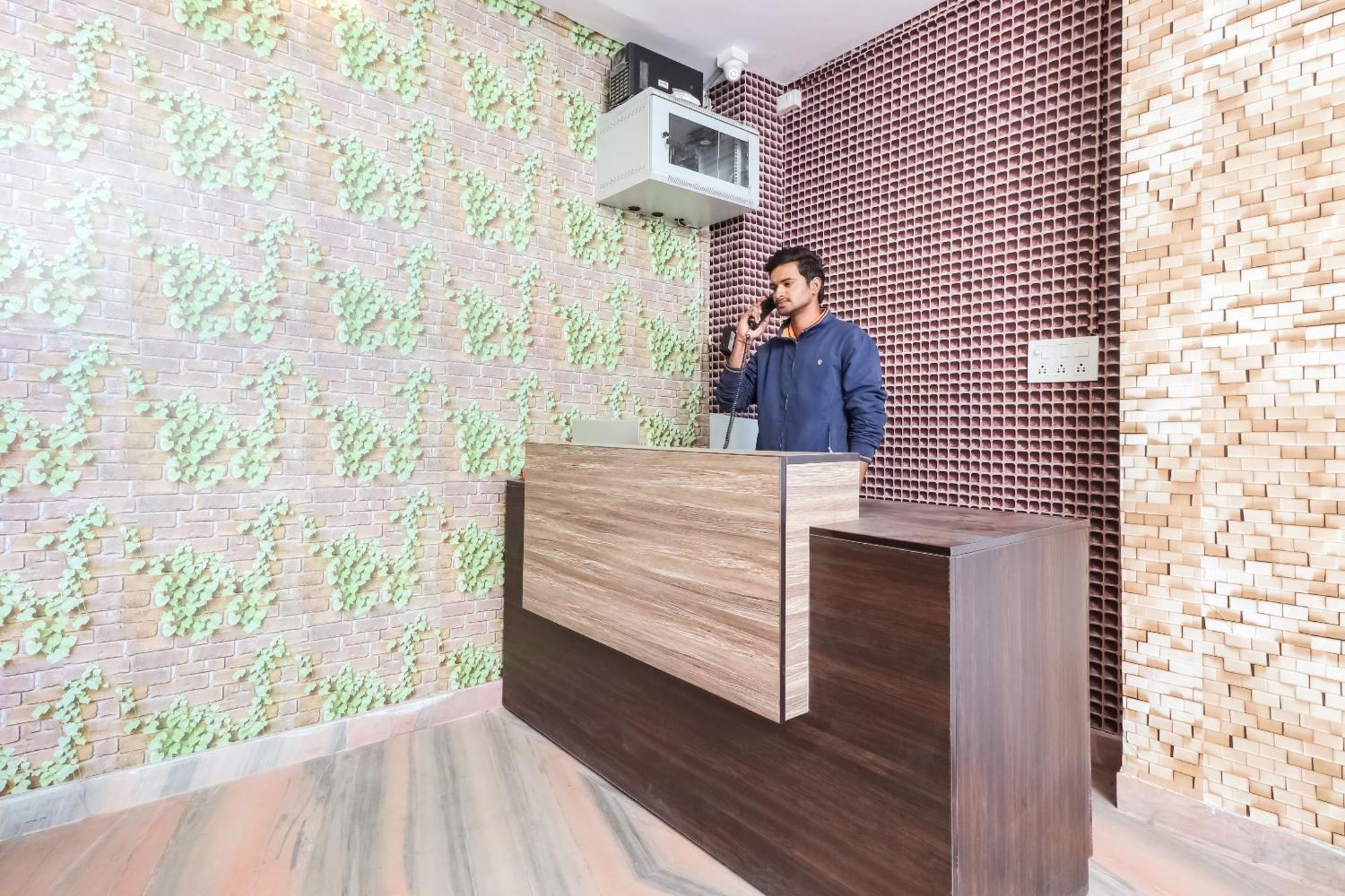 Hotel O The Velvet Chinhat Tiraha Экстерьер фото