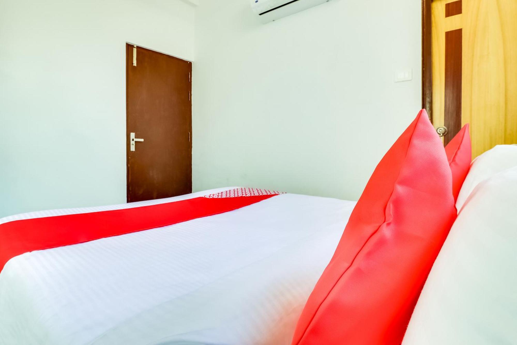 Hotel O The Velvet Chinhat Tiraha Экстерьер фото